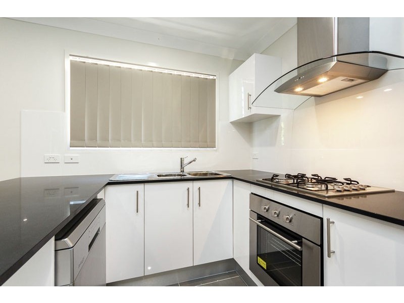 11/134 Shore Street North, Cleveland QLD 4163