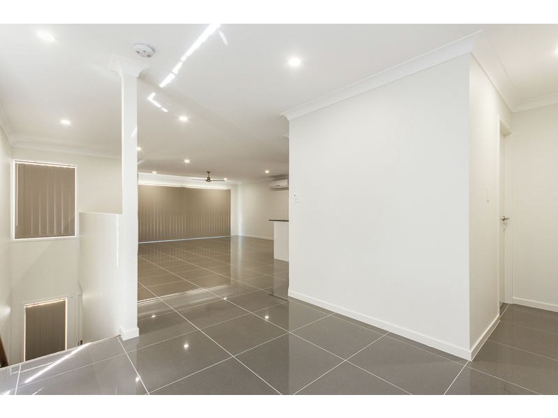 11/134 Shore Street North, Cleveland QLD 4163