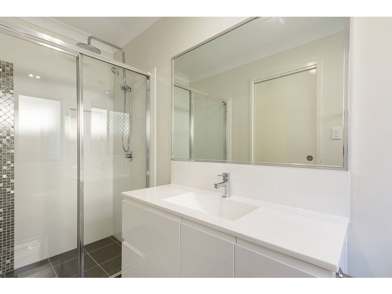 11/134 Shore Street North, Cleveland QLD 4163