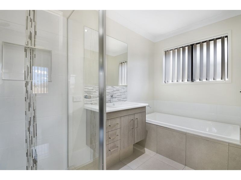 33 Sarsenet Circuit, Mount Cotton QLD 4165