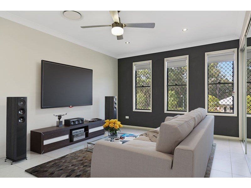 7B Bream Place, Redland Bay QLD 4165