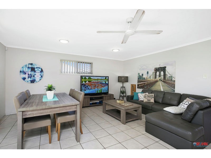 Unit 9 8 Zahner Place, Manly West QLD 4179