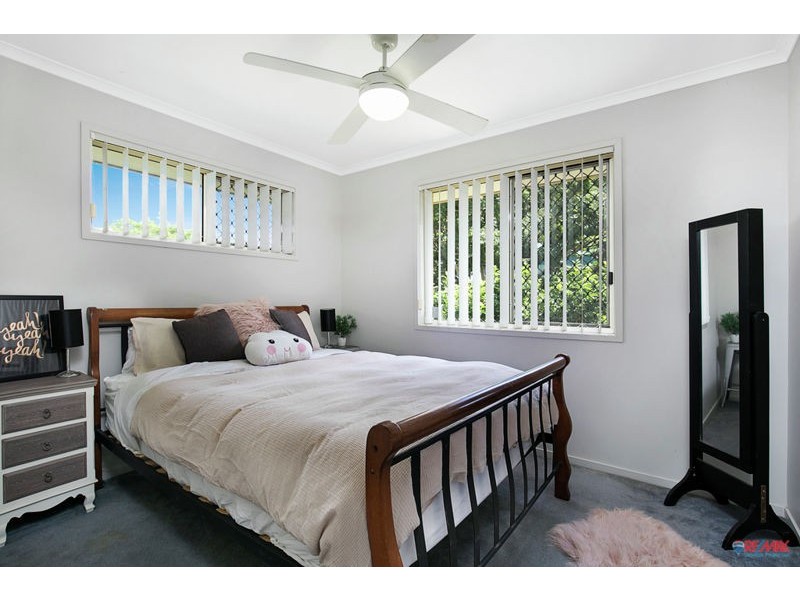 Unit 9 8 Zahner Place, Manly West QLD 4179