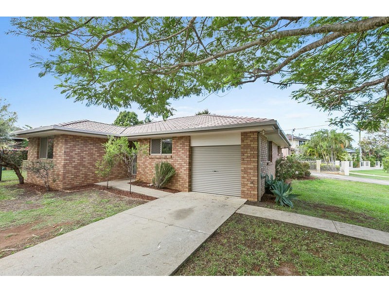 14 Estelle Street, Birkdale QLD 4159