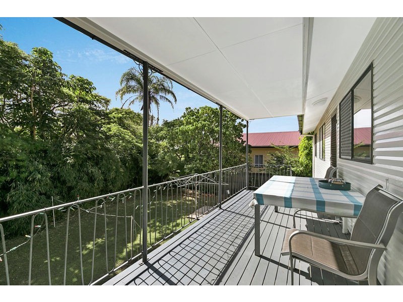 15 Station Street, Wellington Point QLD 4160