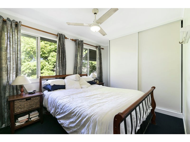 15 Station Street, Wellington Point QLD 4160