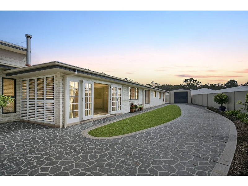 5 Jerrys Place, Thornlands QLD 4164