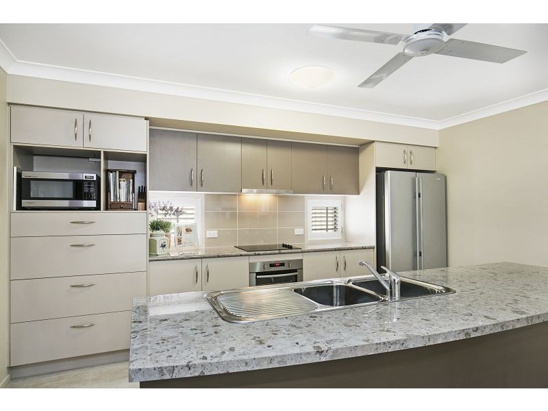 5 Jerrys Place, Thornlands QLD 4164