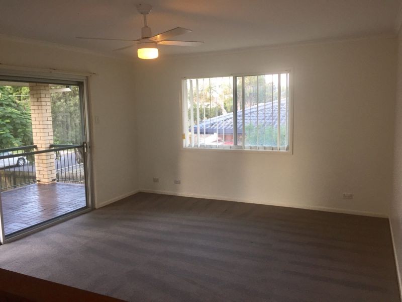 11 Holloway St, Birkdale QLD 4159