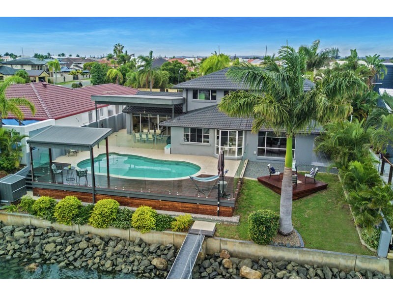 7 Captains Court, Raby Bay QLD 4163