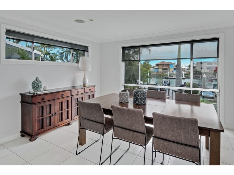 7 Captains Court, Raby Bay QLD 4163