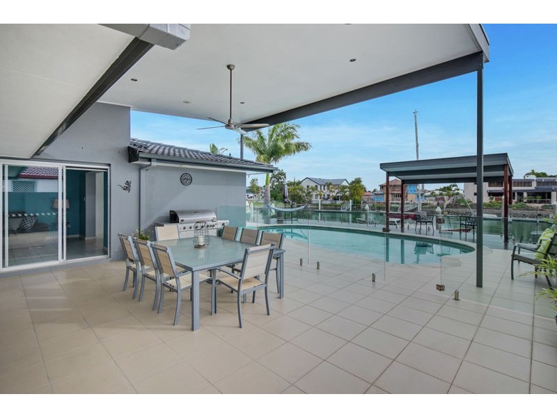 7 Captains Court, Raby Bay QLD 4163