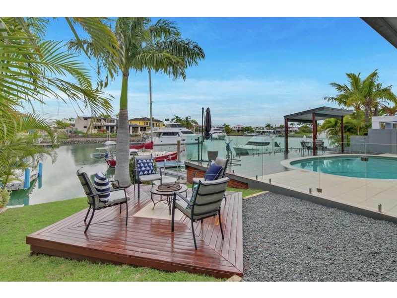 7 Captains Court, Raby Bay QLD 4163