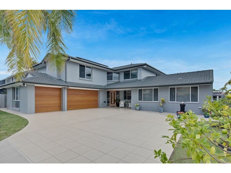 7 Captains Court, Raby Bay QLD 4163