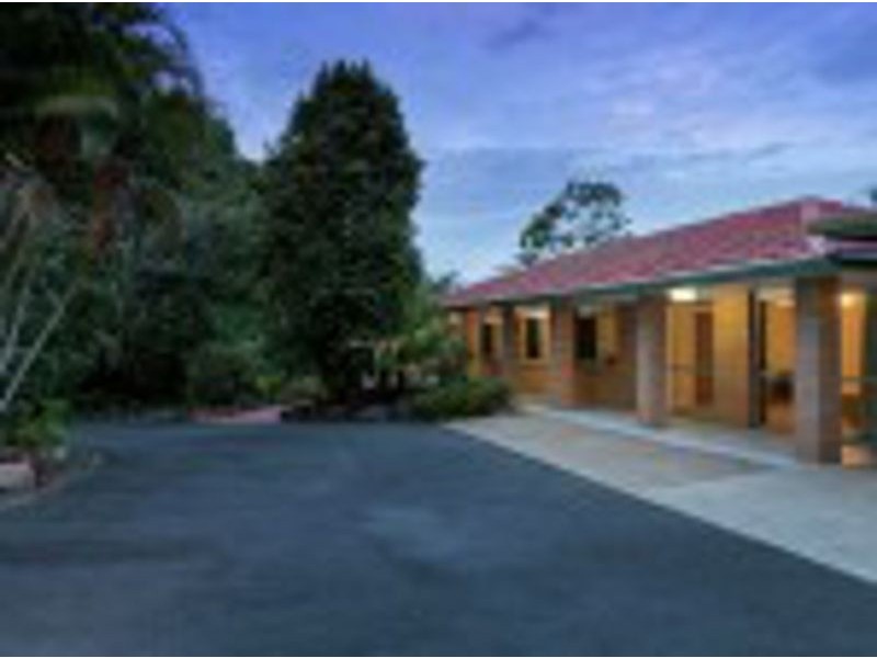 28 Henderson Road, Sheldon QLD 4157
