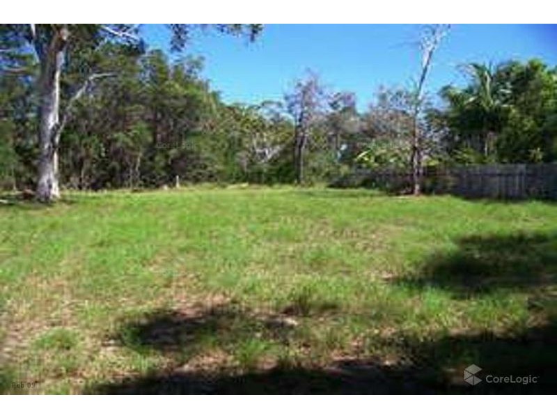 13 Lakeside Avenue, Macleay Island QLD 4184