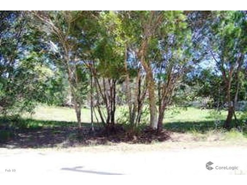 13 Lakeside Avenue, Macleay Island QLD 4184