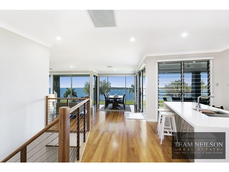 17 Orana Esplanade, Victoria Point QLD 4165