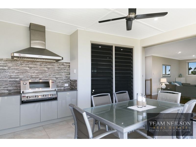 17 Orana Esplanade, Victoria Point QLD 4165