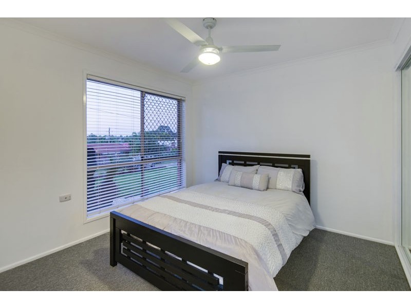 16 Maclean Court, Alexandra Hills QLD 4161