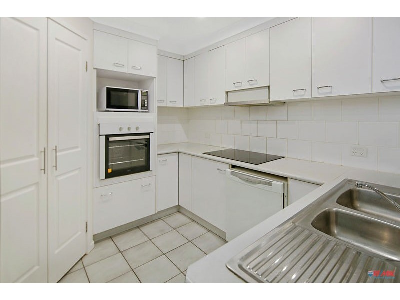 28 Tulipwood Drive, Birkdale QLD 4159