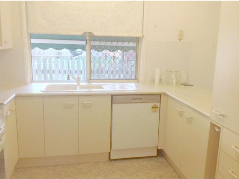 27 Princess Street, Cleveland QLD 4163