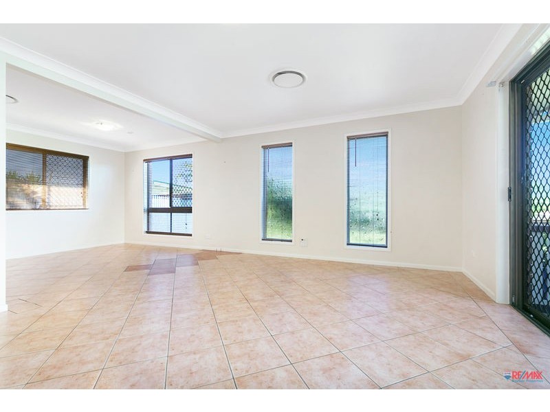 22 MAGPIE STREET, Birkdale QLD 4159