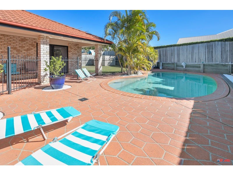 45 Clive Road, Birkdale QLD 4159