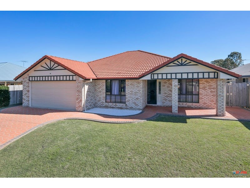 45 Clive Road, Birkdale QLD 4159