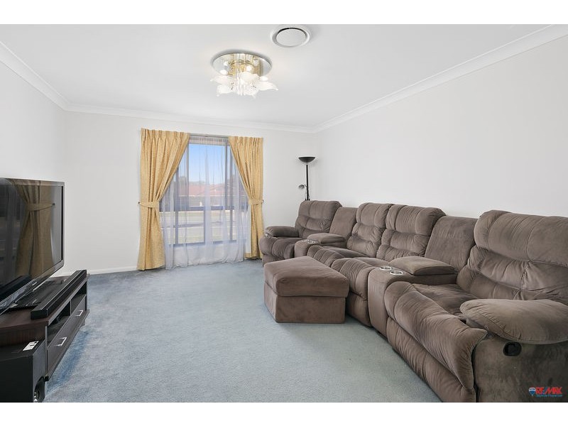 45 Clive Road, Birkdale QLD 4159