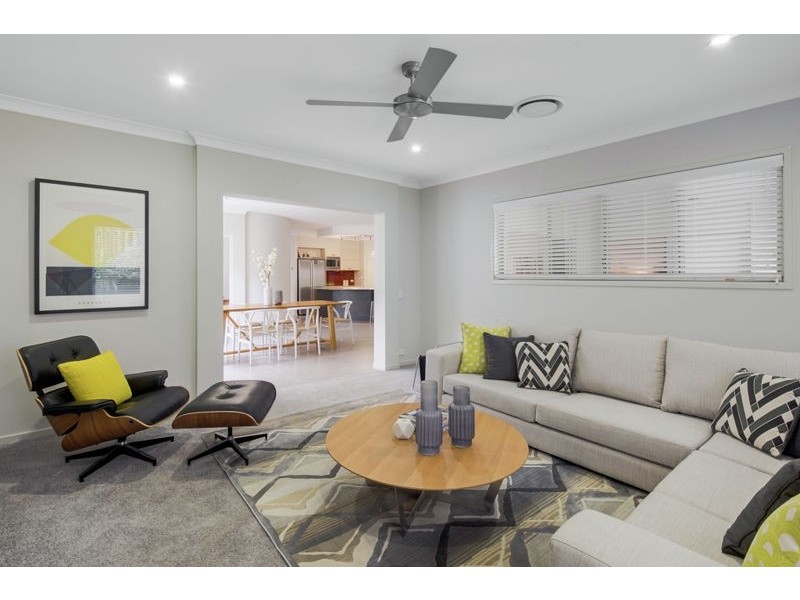 12 Clive Road, Birkdale QLD 4159