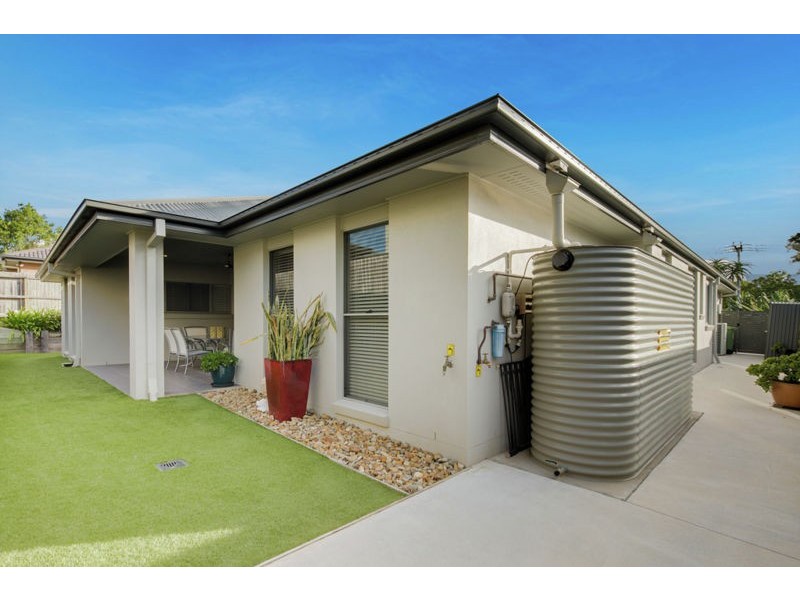12 Clive Road, Birkdale QLD 4159