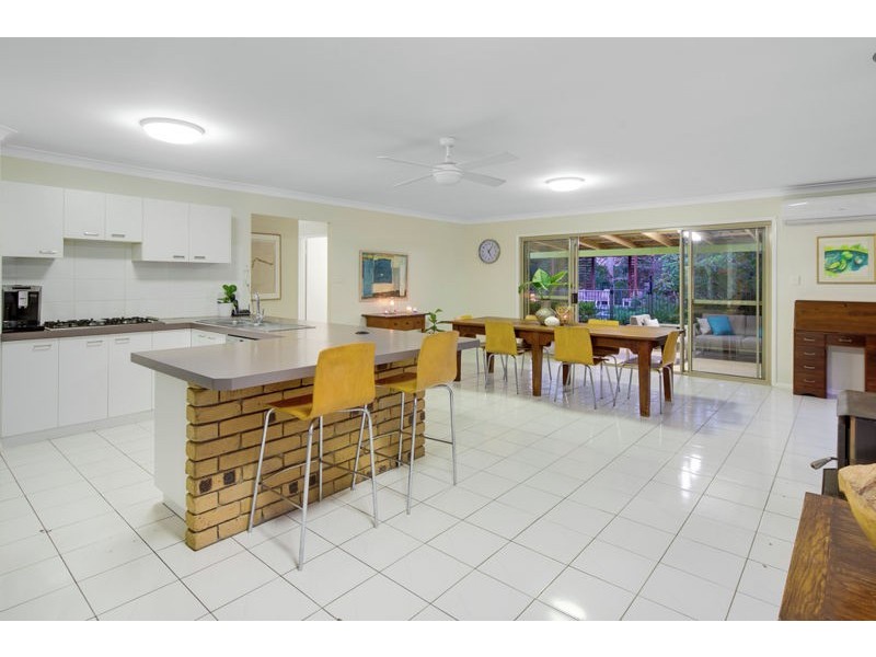 13 Tipuana Drive, Capalaba QLD 4157