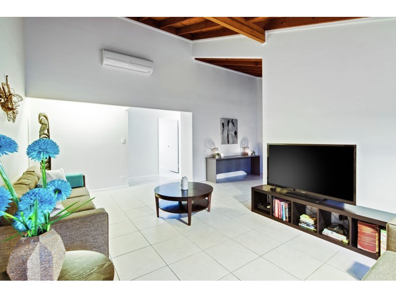 13 Tipuana Drive, Capalaba QLD 4157