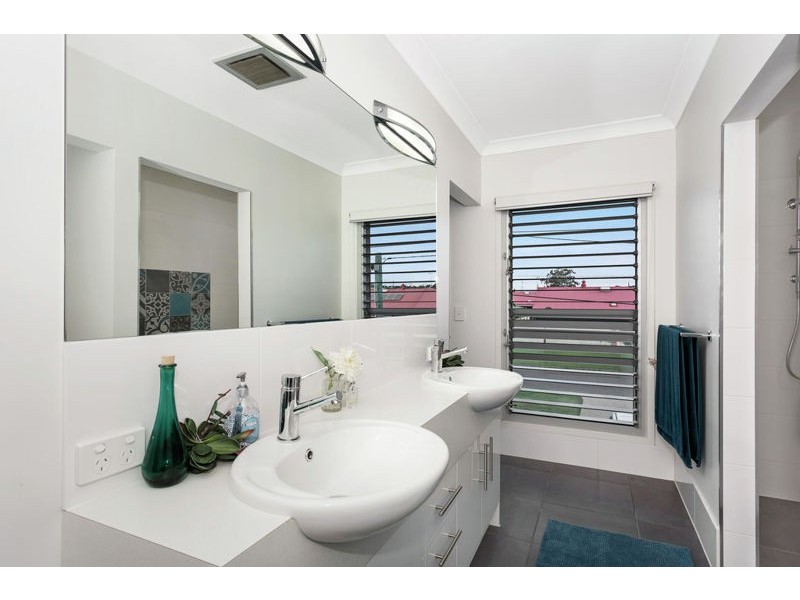 79 Bainbridge Street, Ormiston QLD 4160