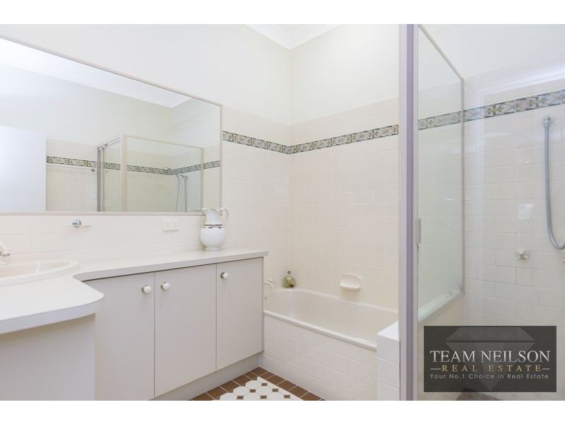 7 Apsley Street, Wellington Point QLD 4160