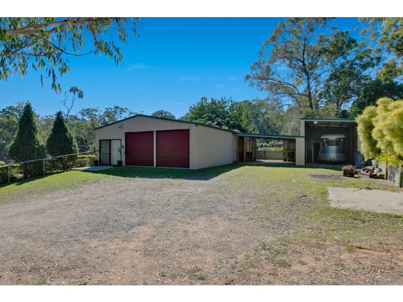 30-32 Lagoon Road, Carbrook QLD 4130