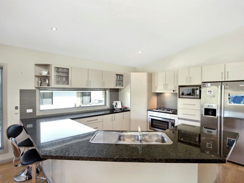 13 Explorers Way, Mount Cotton QLD 4165