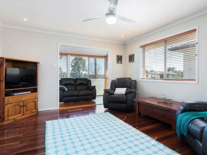 7 Windsor St, Alexandra Hills QLD 4161