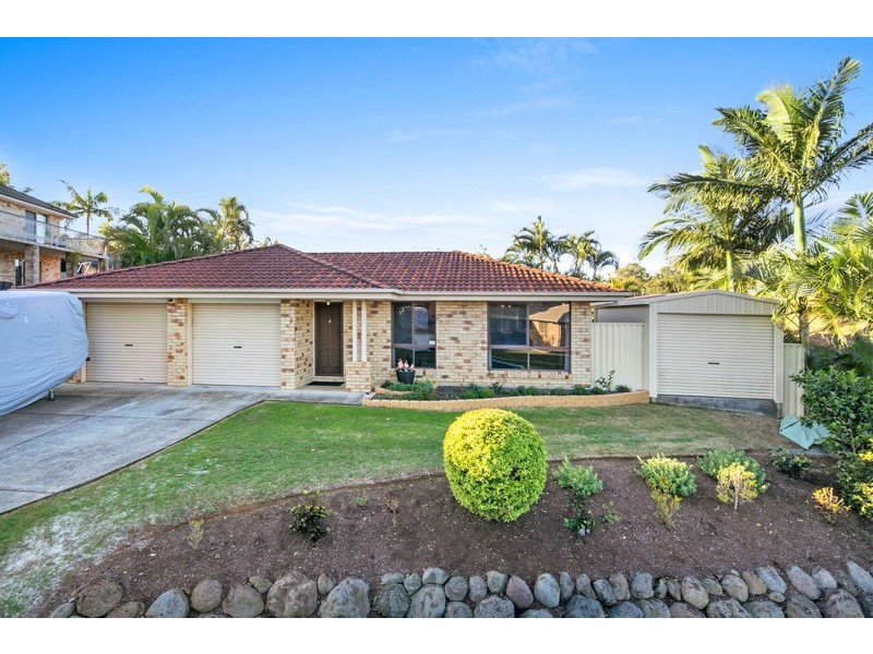 35 Chesterfield Crescent, Wellington Point QLD 4160