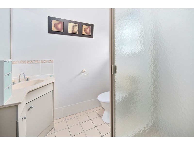 35 Chesterfield Crescent, Wellington Point QLD 4160