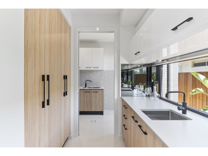 9 Seawater Street, Thornlands QLD 4164