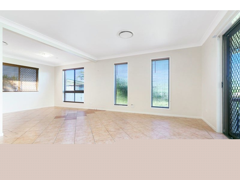 22 Magpie Street, Birkdale QLD 4159
