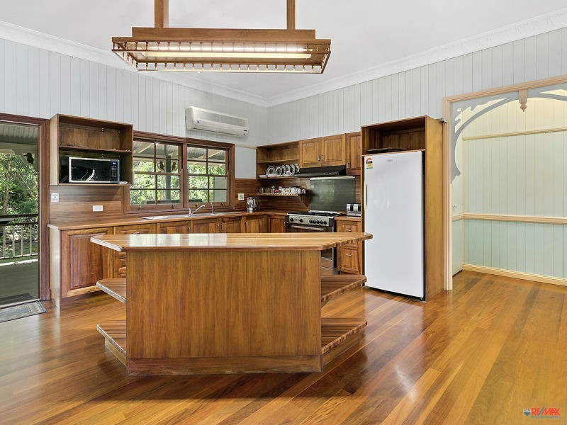 320 Woodlands Drive, Thornlands QLD 4164