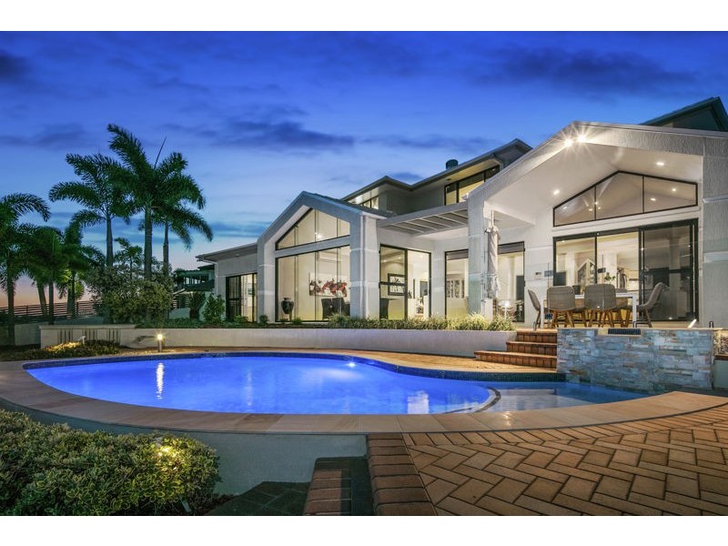 34 Piermont Place, Raby Bay QLD 4163