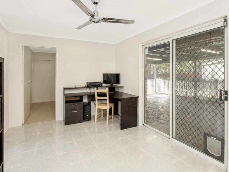 21 Terrier Court, Redland Bay QLD 4165