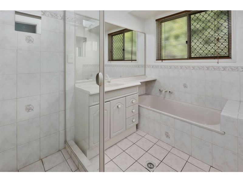 11 Gunsynd Court, Wellington Point QLD 4160