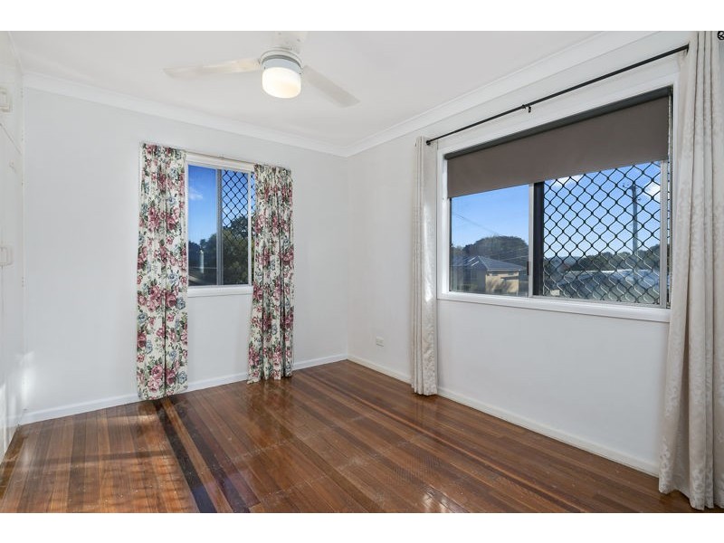 18 Rossinton, Birkdale QLD 4159