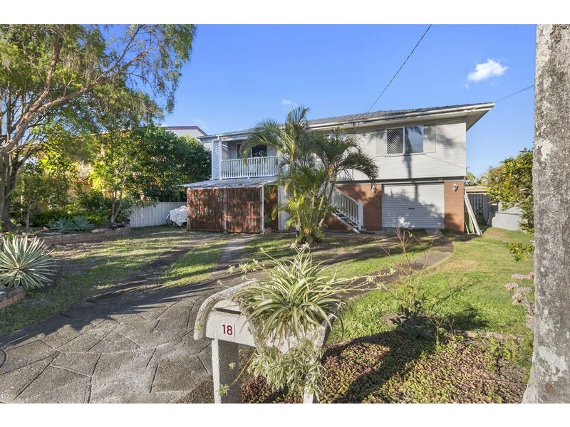 18 Rossinton, Birkdale QLD 4159