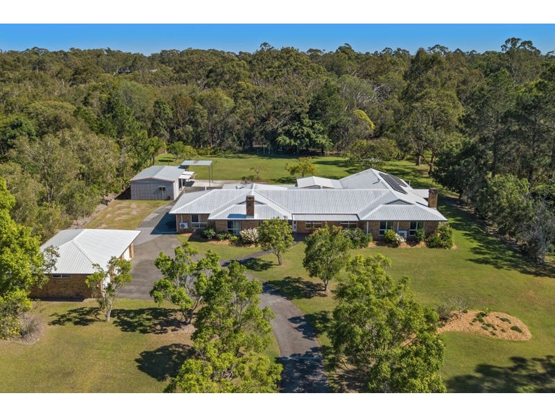 21 Tipuana Drive, Capalaba QLD 4157